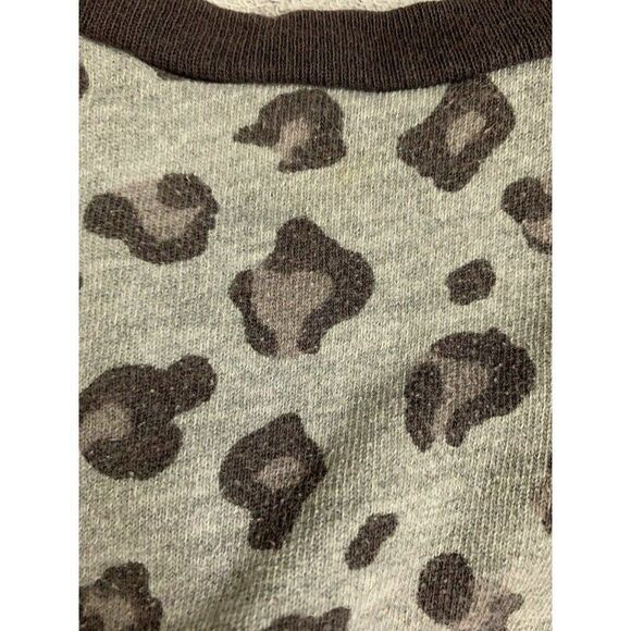 Splendid Womens Grey Gray Long Sleeve Leopard Print Sweater Top Xs - Picture 7 of 7